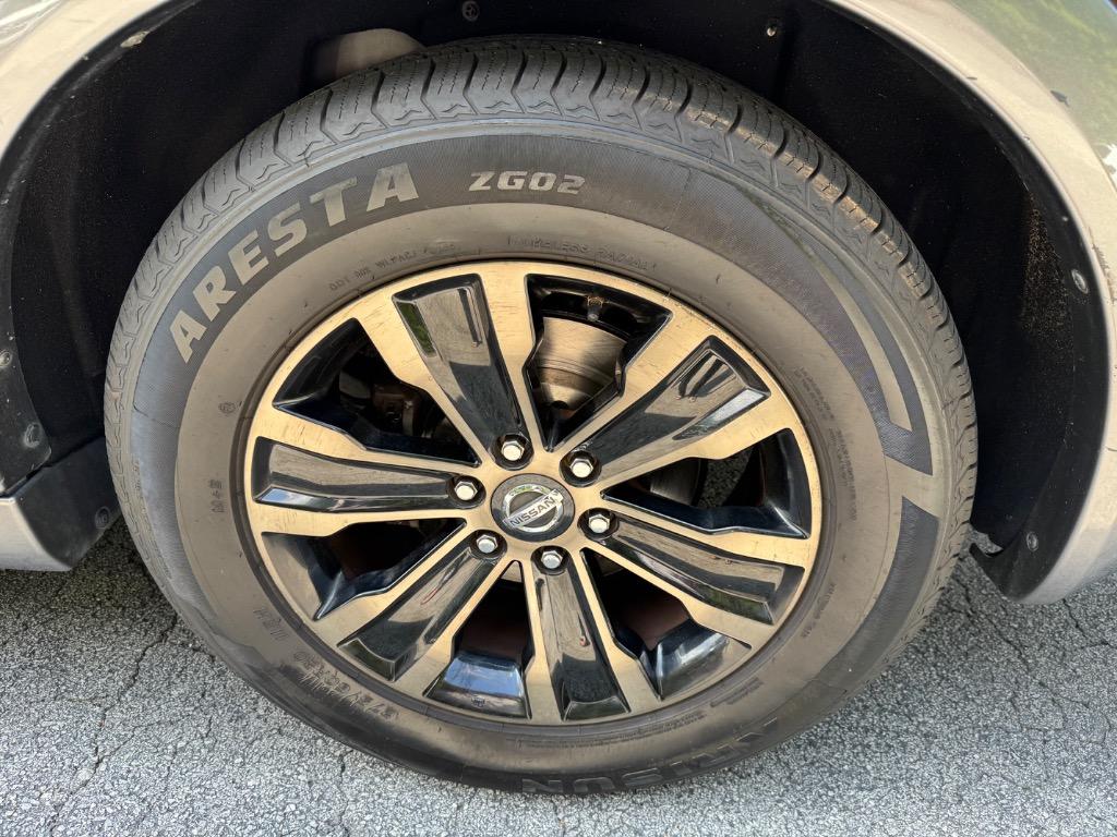 2017 Nissan Armada Platinum - Photo 9