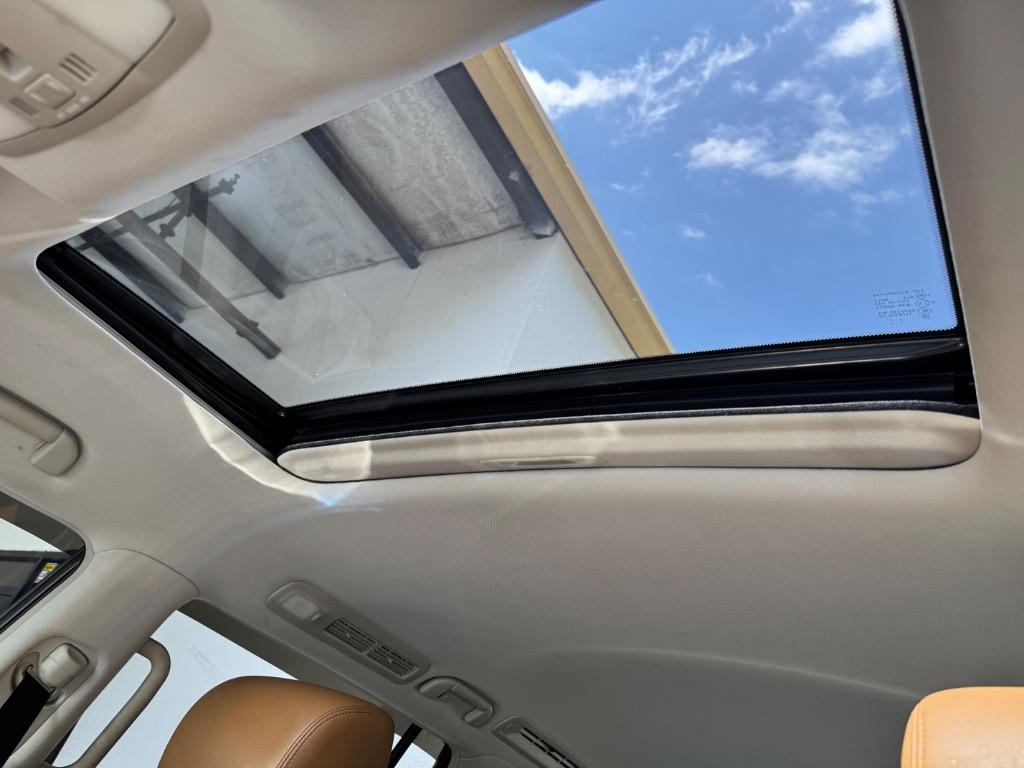 2017 Nissan Armada Platinum - Photo 20