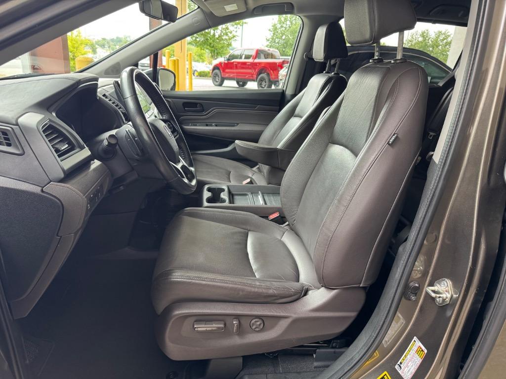 2018 Honda Odyssey Touring - Photo 10